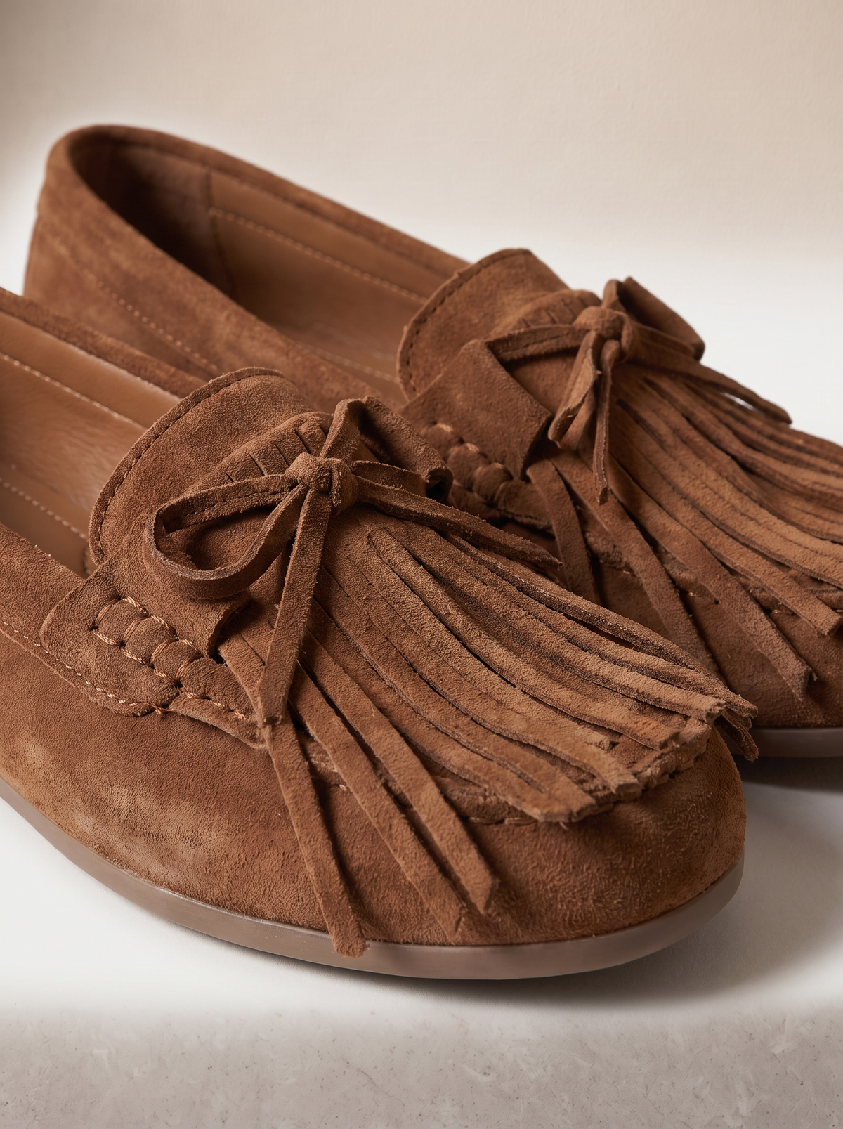 Dames Loafers met Franjes en Strikdetail