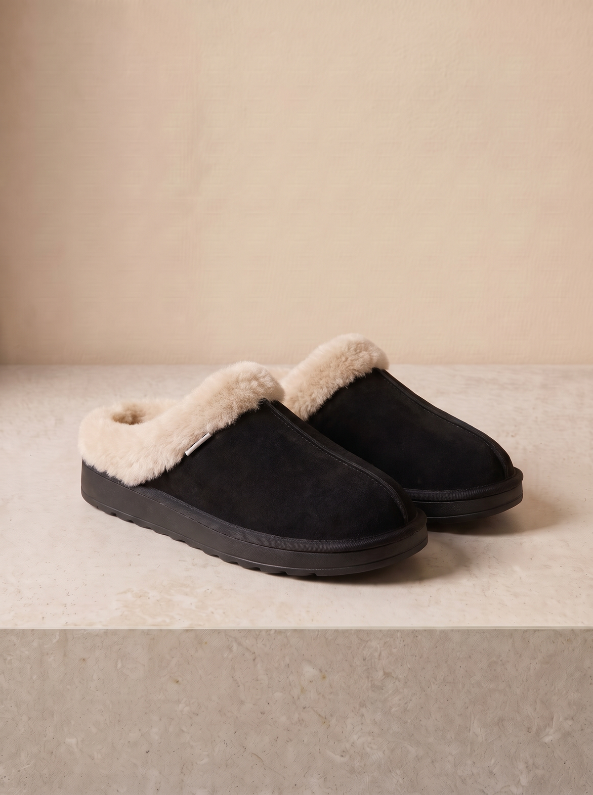 Dames Pantoffels met Corduroy Afwerking